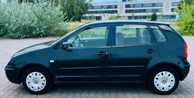 Gebraucht VW Polo 2004 Schwarz Kleinwagen