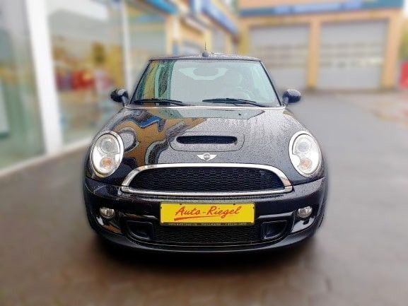 Gebraucht Mini Cooper S Cabriolet 184 PS (135 kW) 2011 Schwarz Cabrio