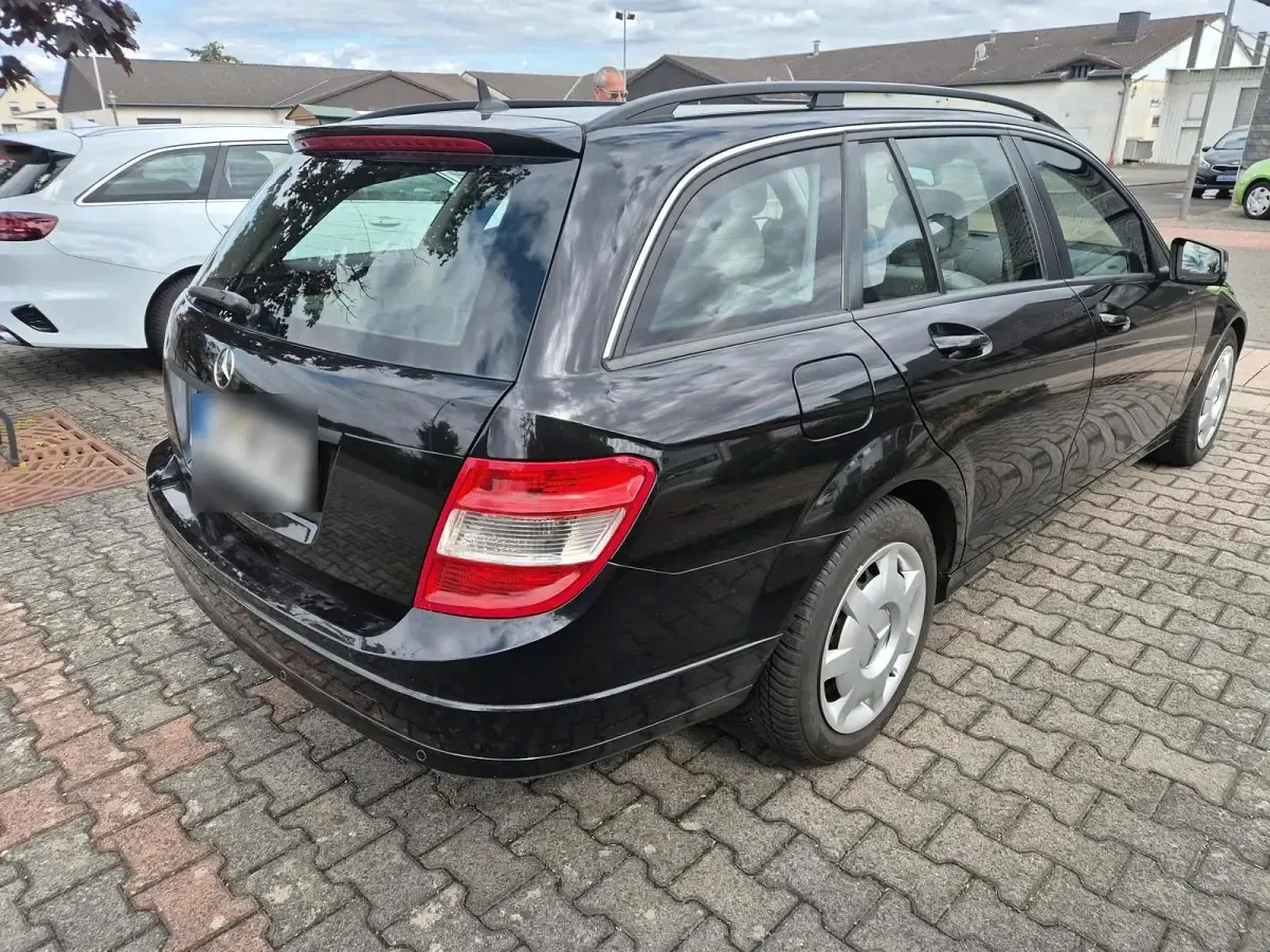 Gebraucht Mercedes 200 136 PS (100 kW) 2008 Schwarz Kombi