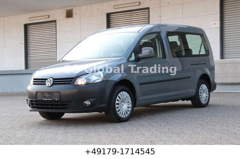 Grau Gebraucht 2011 VW Caddy Maxi Trendline Van / Kleinbus | 7.999 € (Fairer Preis) - Bild 1/4