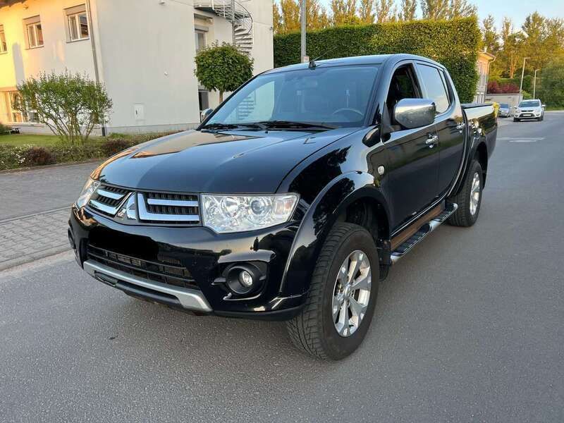 Verkauft Mitsubishi L200 Pick Up 4x4 A., gebraucht 2015, 240.000 km in