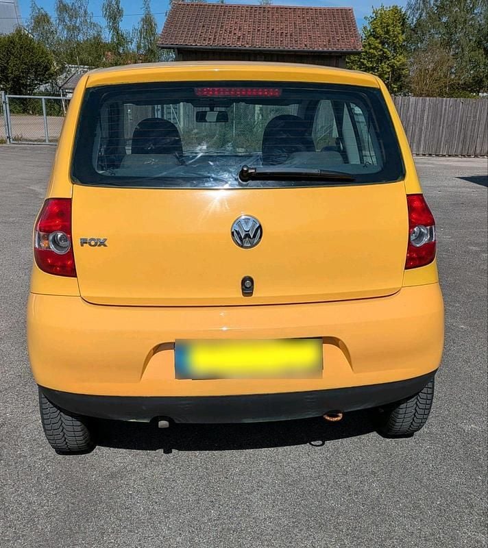 Usata VW Fox 55 CV (40 kW) 2005 Giallo Utilitaria