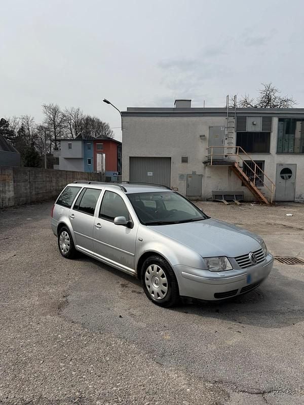 Gebraucht VW Bora 101 PS (74 kW) 2003 Silber Kombi