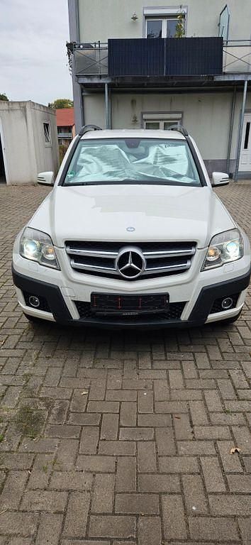 Weiß Gebraucht 2008 Mercedes GLK320 SUV | 9.300 € - Bild 1/4
