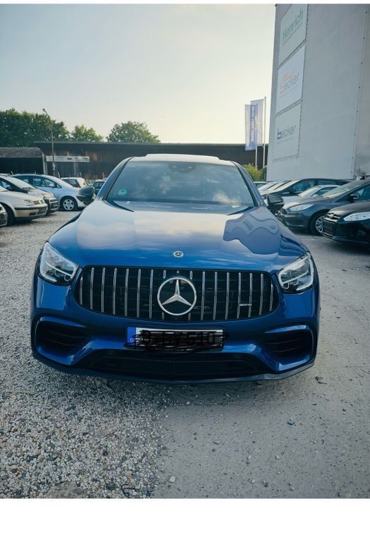 Blau Gebraucht 2021 Mercedes GLC63 AMG AMG Coupé | 64.900 € (Guter Preis) - Bild 1/4