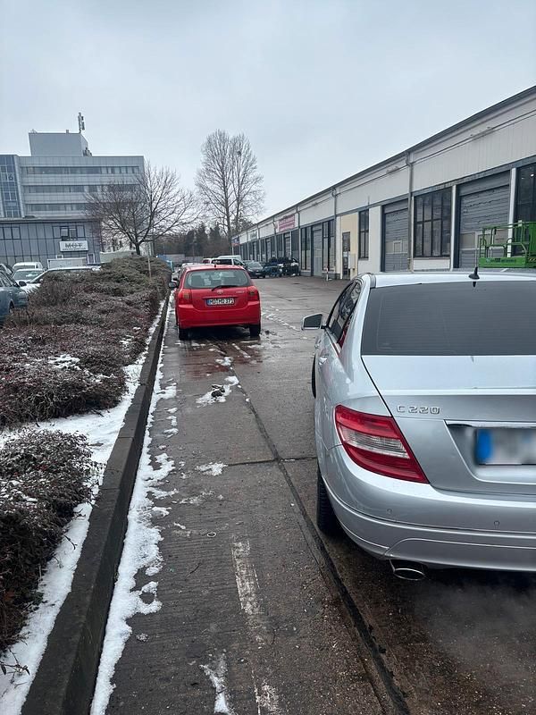 Gebraucht Mercedes C220 170 PS (125 kW) 2010 Silber Limousine