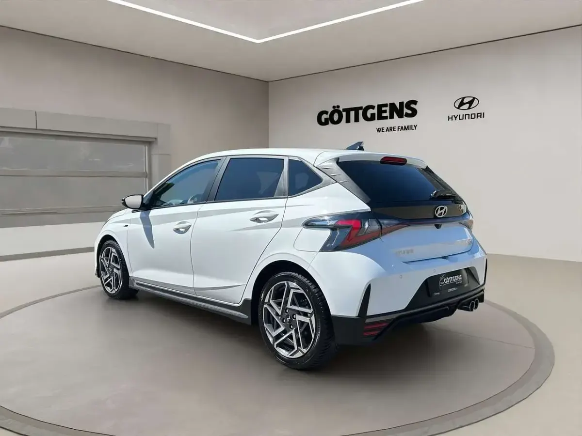 Gebraucht Hyundai i20 N Line 101 PS (74 kW) 2025 Weiß Kleinwagen