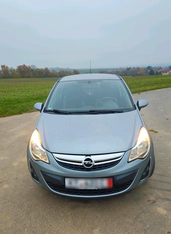Second-hand Opel Corsa 100 CP (73 kW) 2012 Hatchback