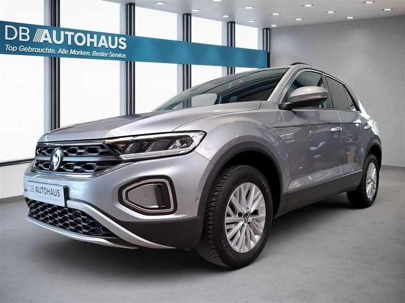 Silber Gebraucht 2023 VW T-Roc Life SUV | 22.520 € (Fairer Preis) - Bild 1/4