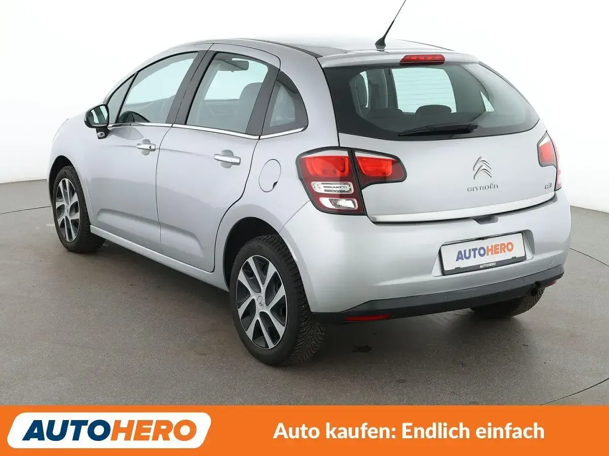 Gebraucht Citroën C3 SELECTION 82 PS (60 kW) 2016 Grau Kleinwagen
