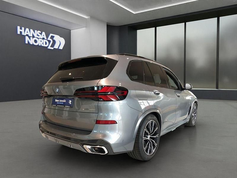 Neu BMW X5 Performance 489 PS (359 kW) 2026 Grau SUV