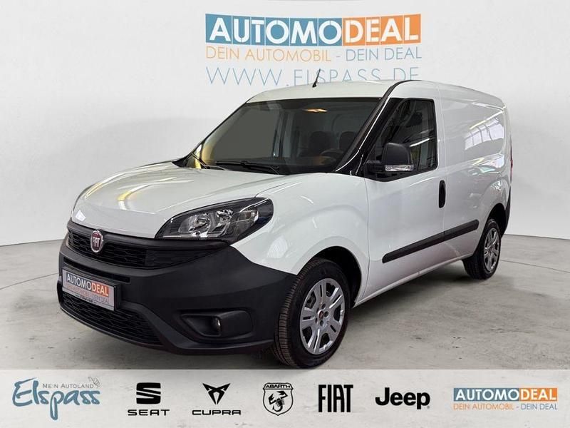 Weiß) (weiss Gebraucht 2022 Fiat Doblò Van / Kleinbus | 14.989 € (Guter Preis) - Bild 1/4