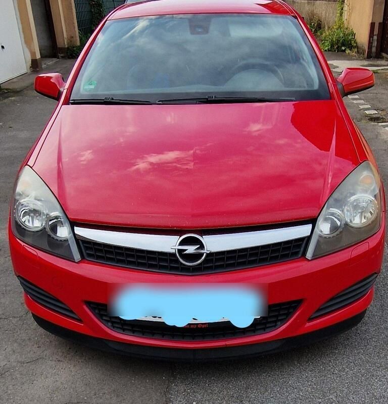 Rot Gebraucht 2007 Opel Astra GTC Coupé | 2.200 € (Fairer Preis) - Bild 1/4