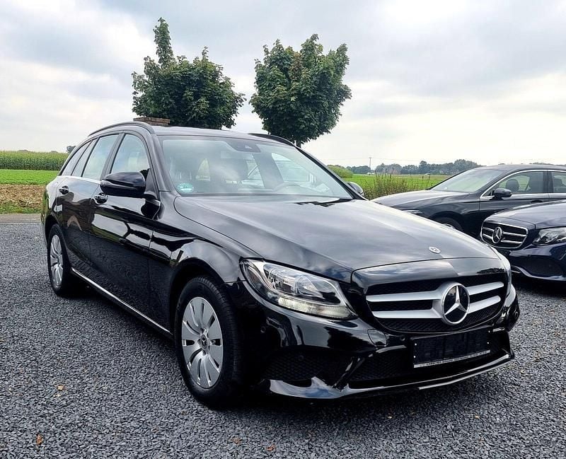 Gebraucht Mercedes C200 Business 184 PS (135 kW) 2019 Schwarz Kombi