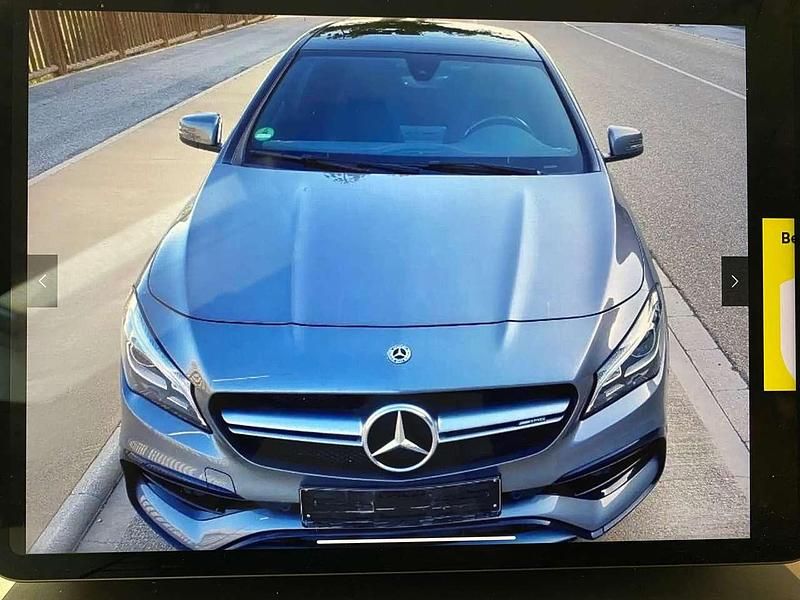 Grau Gebraucht 2017 Mercedes CLA45 AMG AMG Coupé | 31.000 € (Fairer Preis) - Bild 1/4