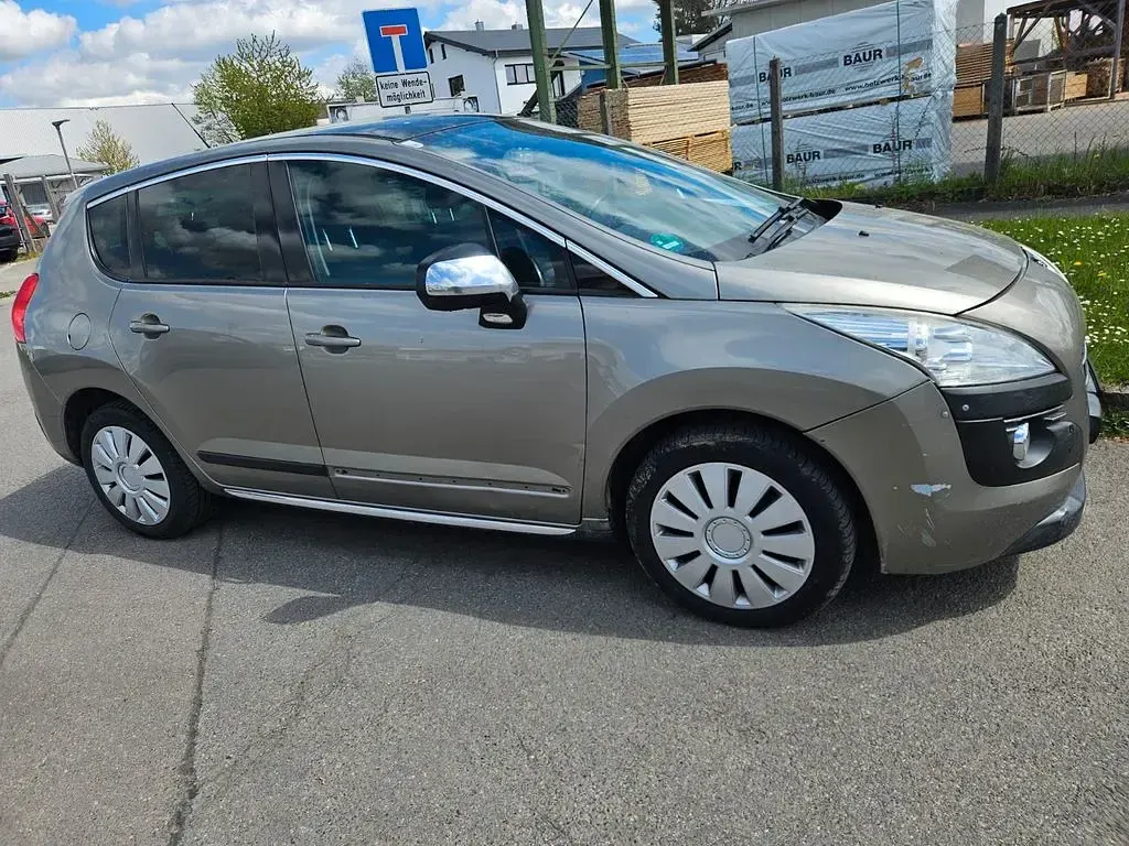 Gebraucht Peugeot 3008 109 PS (80 kW) 2009 Grau Kombi