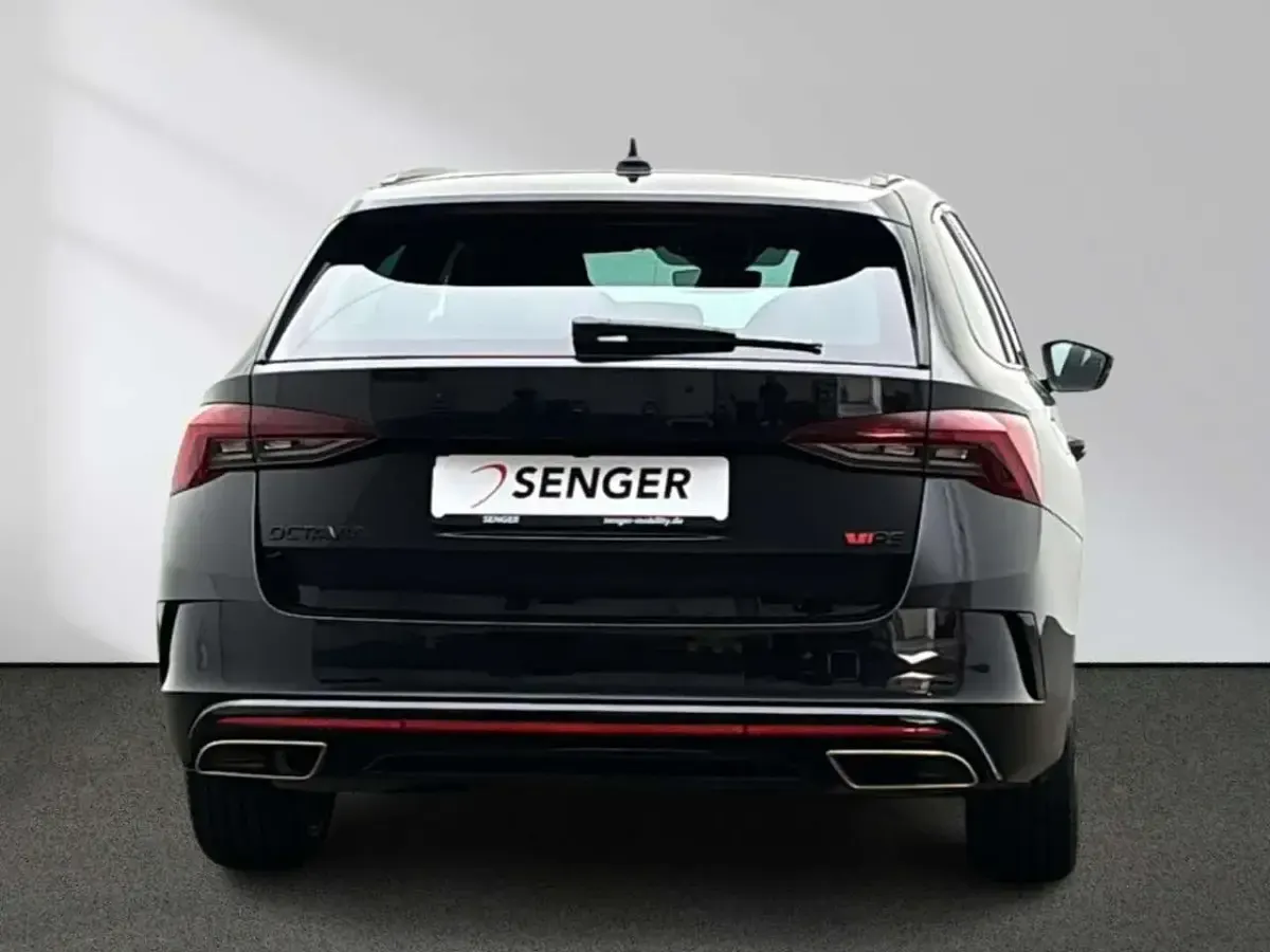 Gebraucht Skoda Octavia RS 200 PS (147 kW) 2022 Schwarz Kombi