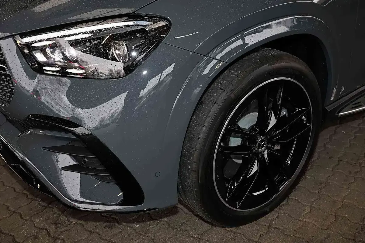 Gebraucht Mercedes GLE580 AMG 517 PS (380 kW) 2026 Manufaktur lack manufaktur siliz SUV