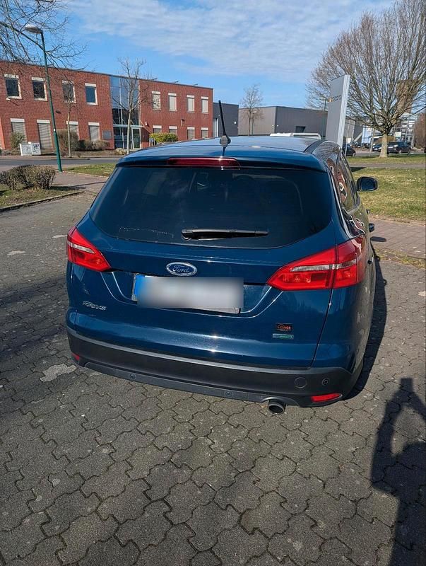 Gebraucht Ford Focus 150 PS (110 kW) 2017 Blau Kombi
