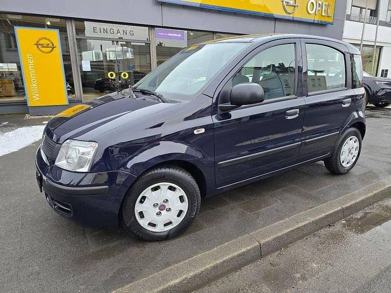 Blau Gebraucht 2011 Fiat Panda Kleinwagen | 5.800 € - Bild 1/4