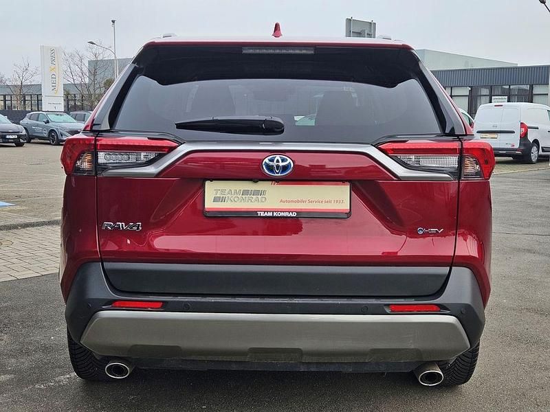 Gebraucht Toyota RAV4 Hybrid Team 218 PS (160 kW) 2025 Rot SUV
