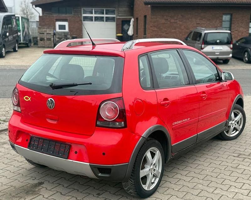 Gebraucht VW Polo 80 PS (58 kW) 2008 Rot Kleinwagen