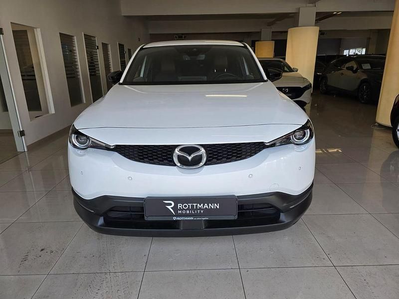 Weiß Gebraucht 2022 Mazda MX30 Ad'Vantage SUV | 15.500 € (Fairer Preis) - Bild 1/4