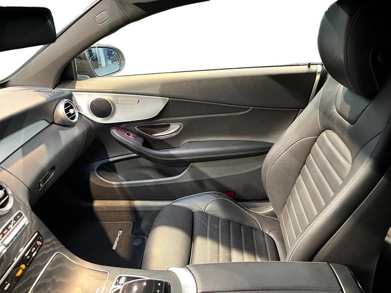 Gebraucht Mercedes C300 AMG 258 PS (189 kW) 2018 Mojavesilber metallic Coupé