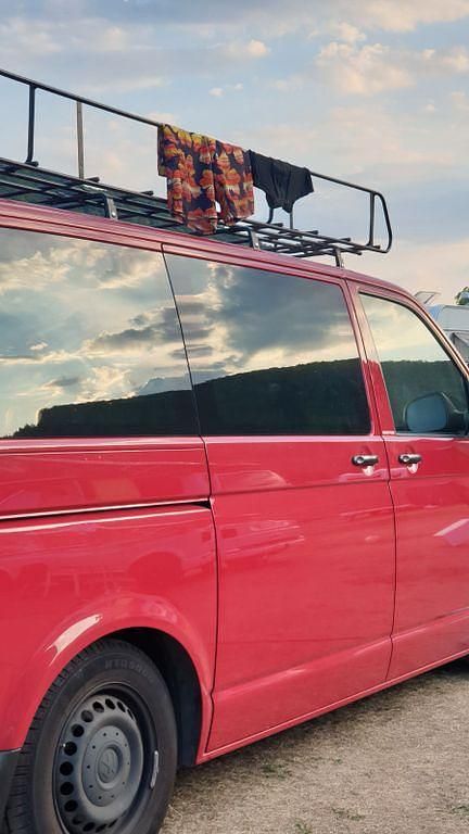 Gebraucht VW T5 140 PS (102 kW) 2012 Rot Van