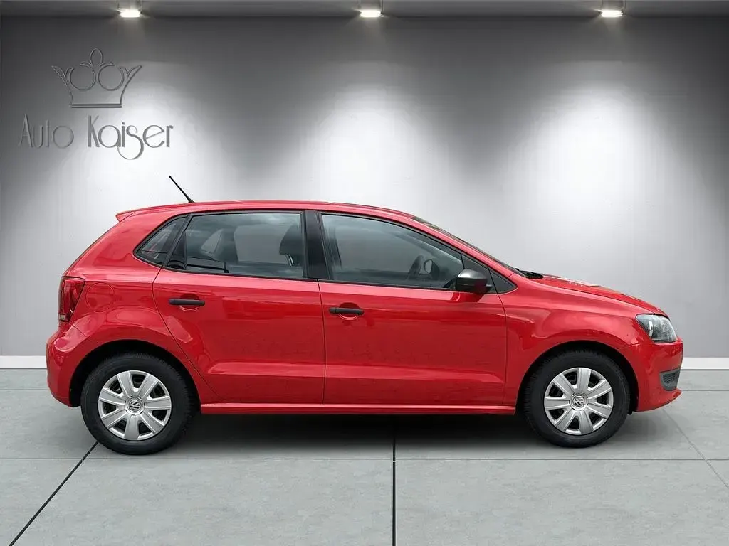 Gebraucht VW Polo Trendline 60 PS (44 kW) 2011 Rot Kleinwagen