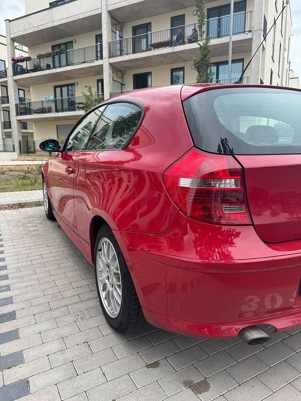 Gebraucht BMW 118 M Sport 130 PS (95 kW) 2006 Rot Kleinwagen