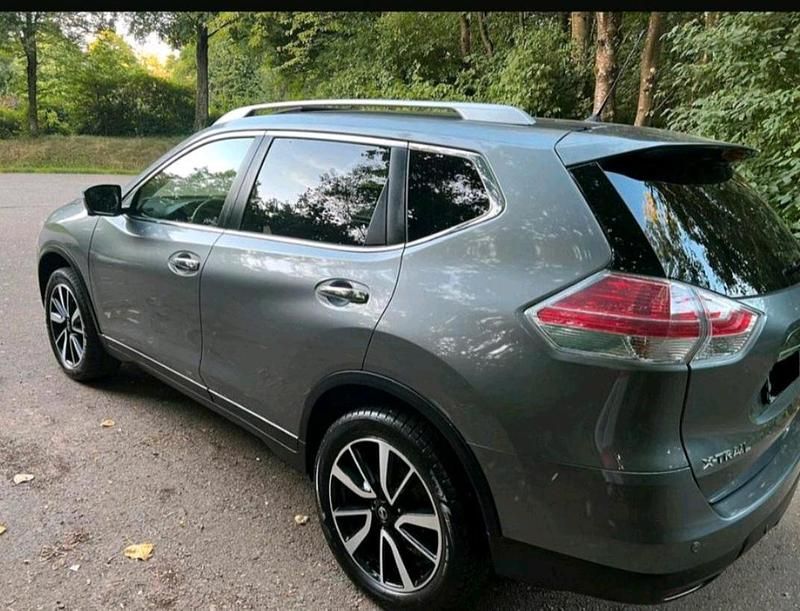 Gebraucht Nissan X-Trail 131 PS (96 kW) 2016 Silber SUV