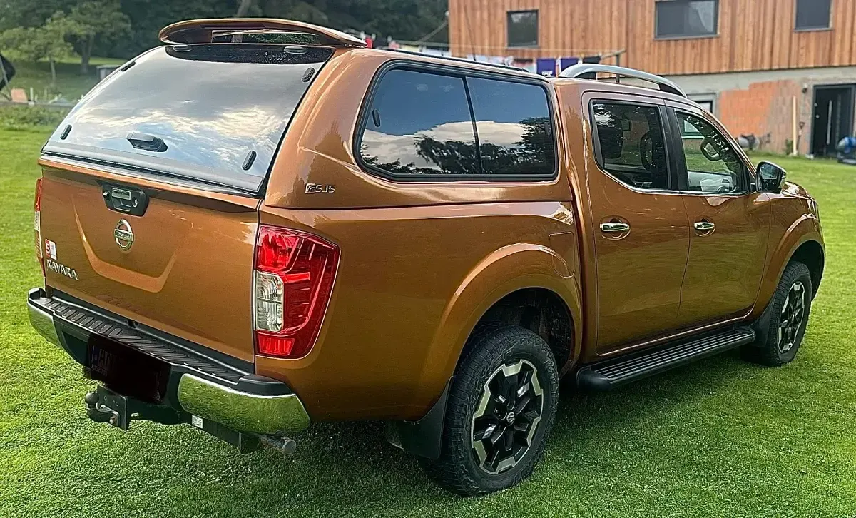 Gebraucht Nissan Navara 190 PS (139 kW) 2021 Gold Pickup