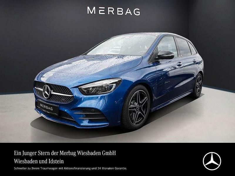 Spektralblau Gebraucht 2024 Mercedes B250 AMG Line Premium Van / Kleinbus | 39.890 € (Fairer Preis) - Bild 1/4