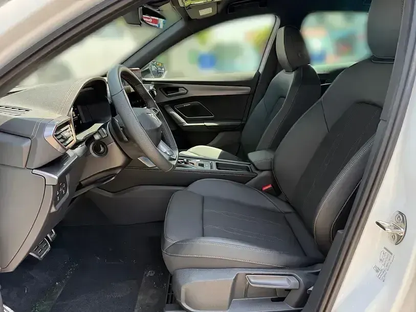 Neu Cupra Formentor 150 PS (110 kW) 2025 Weiß SUV