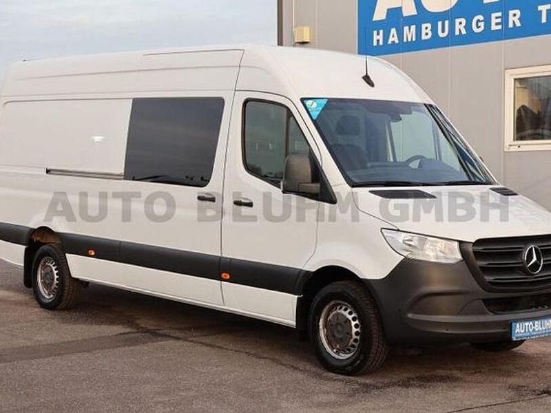 Gebraucht Mercedes Sprinter 143 PS (105 kW) 2021 Arktikweiss Van