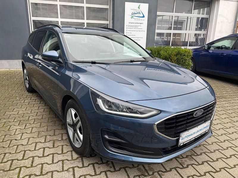 Używany Ford Focus 120 KM (88 kW) 2022 Niebieski Kombi