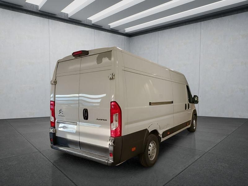 Gebraucht Citroën Jumper 165 PS (121 kW) 2024 Weiß Van / Kleinbus
