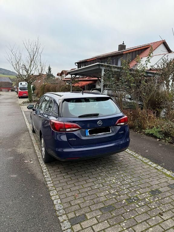 Gebraucht Opel Astra 125 PS (91 kW) 2017 Blau Kombi