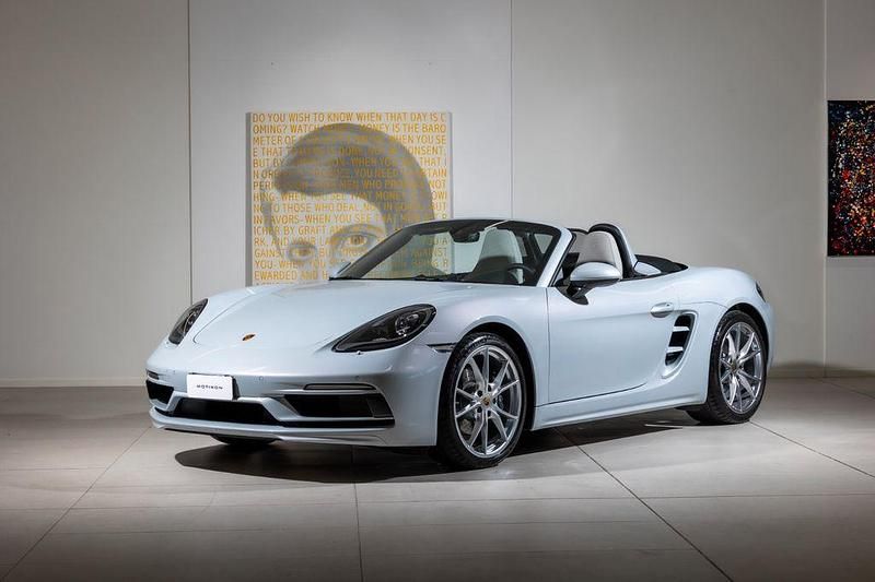Grau Gebraucht 2023 Porsche 718 Boxster Edition Cabrio | 89.000 € - Bild 1/4