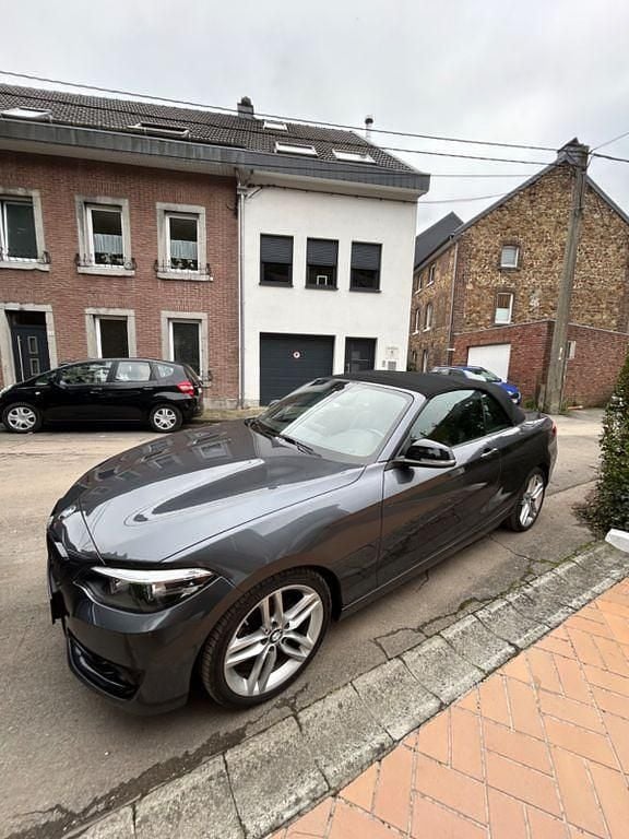 Grau Gebraucht 2021 BMW 218 Sport Line Cabrio | 19.995 € (Superpreis) - Bild 1/4