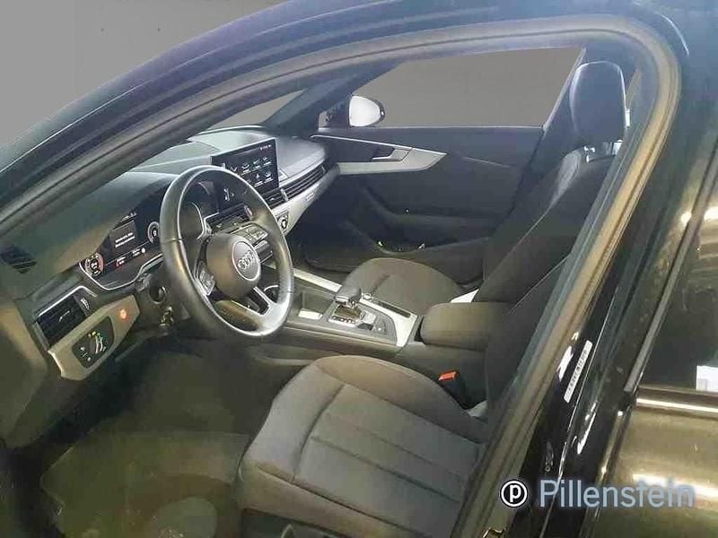 Gebraucht Audi A4 S-Line 204 PS (150 kW) 2022 Schwarz Limousine