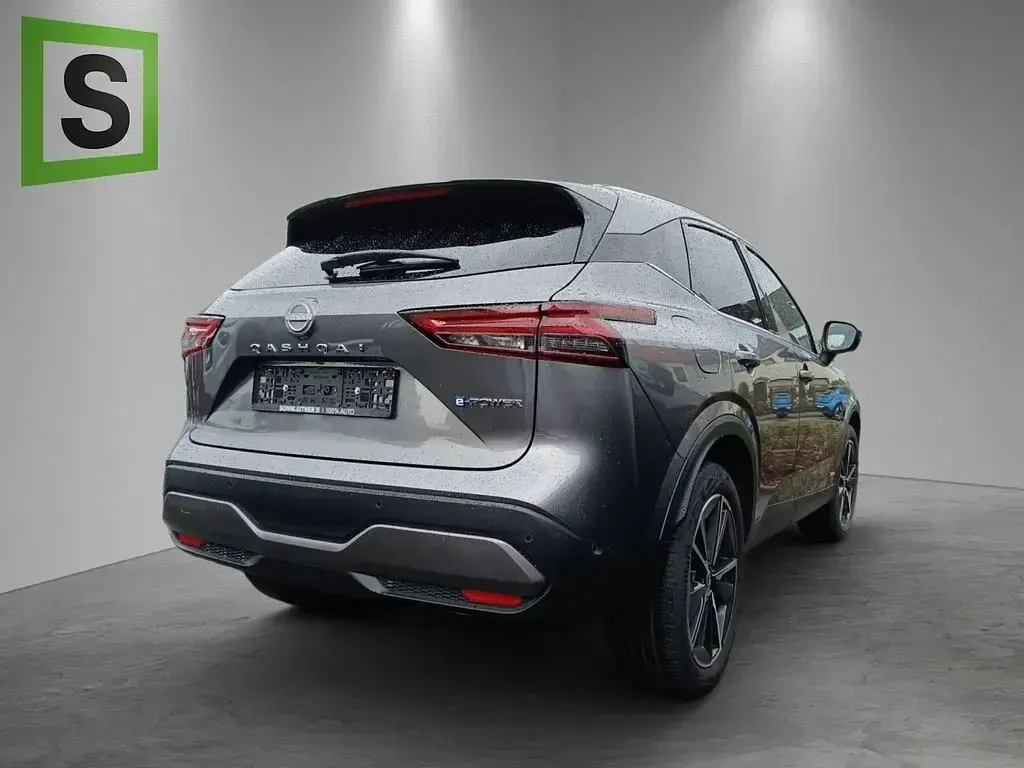 Gebraucht Nissan Qashqai Tekna 190 PS (139 kW) 2024 Grau SUV