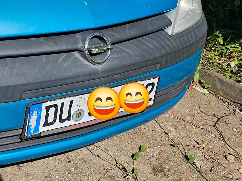 Blau Gebraucht 2001 Opel Corsa Kleinwagen | 800 € (Guter Preis) - Bild 1/4