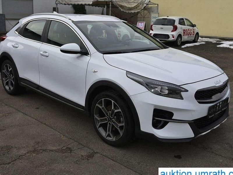 Gebraucht Kia XCeed 160 PS (117 kW) 2022 (wd) cararraweiss SUV