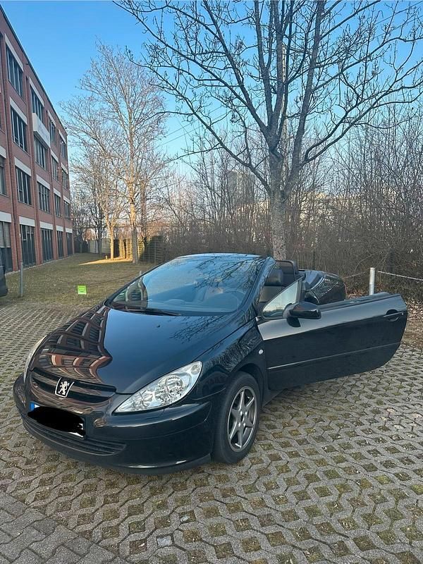 Schwarz Gebraucht 2004 Peugeot 307 CC Cabrio | 799 € (Guter Preis) - Bild 1/4