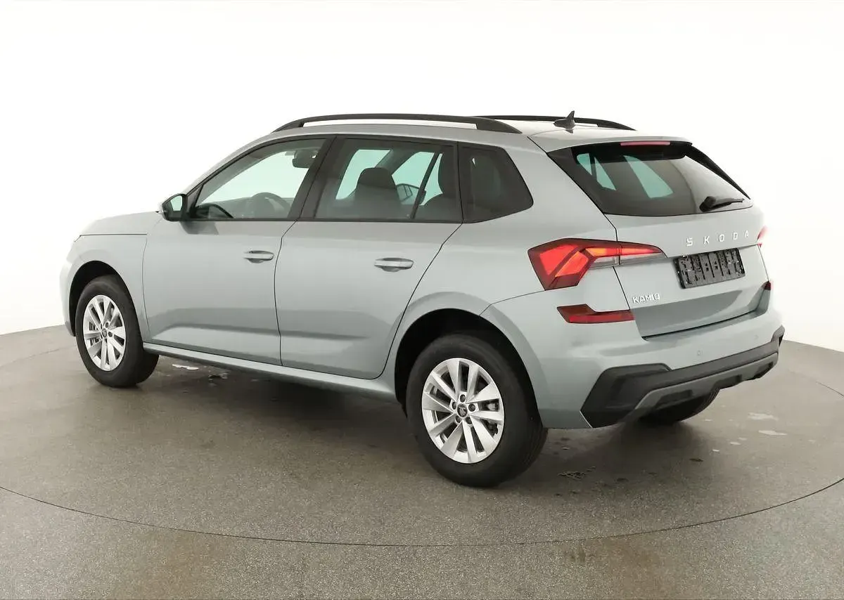 Neu Skoda Kamiq Selection 116 PS (85 kW) 2026 Smokey diamond metallic SUV