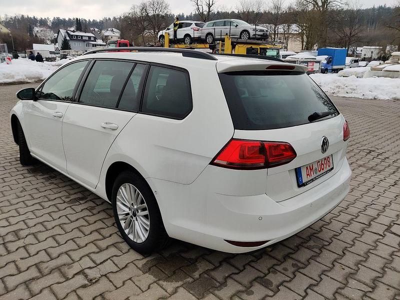 Gebraucht VW Golf VII Cup 110 PS (80 kW) 2014 Weiß Kombi