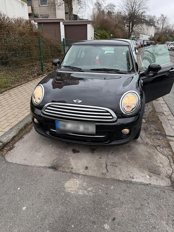 Gebraucht Mini Cooper 122 PS (89 kW) 2010 Schwarz Kleinwagen