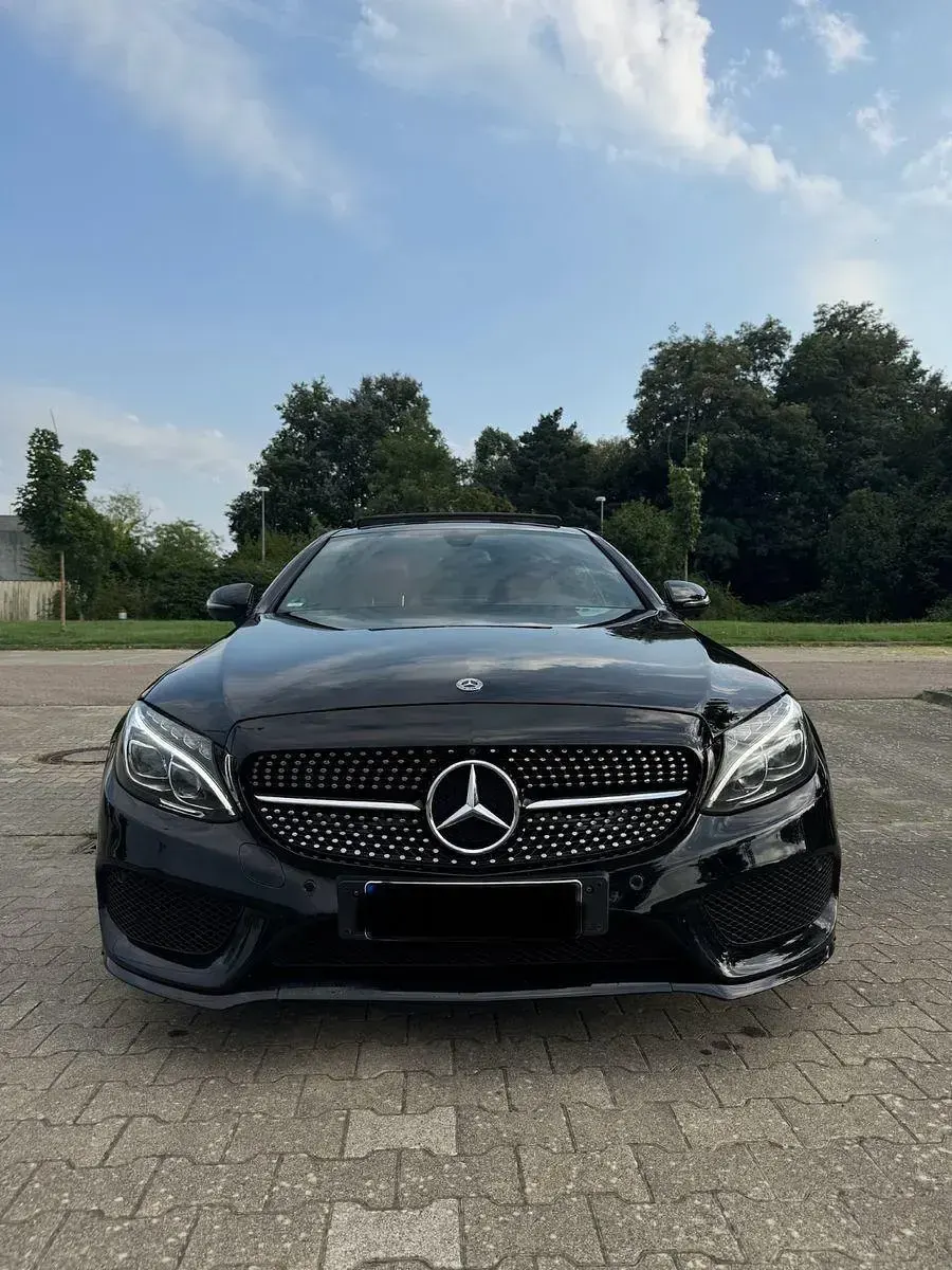 Gebraucht Mercedes C250 AMG line 204 PS (150 kW) 2017 Schwarz Coupé